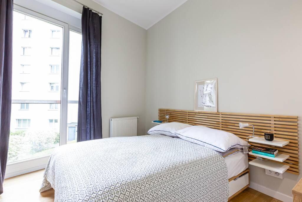 Bright And Cozy Apartment Near Park, With A Huge Terrace. Varsóvia Exterior foto